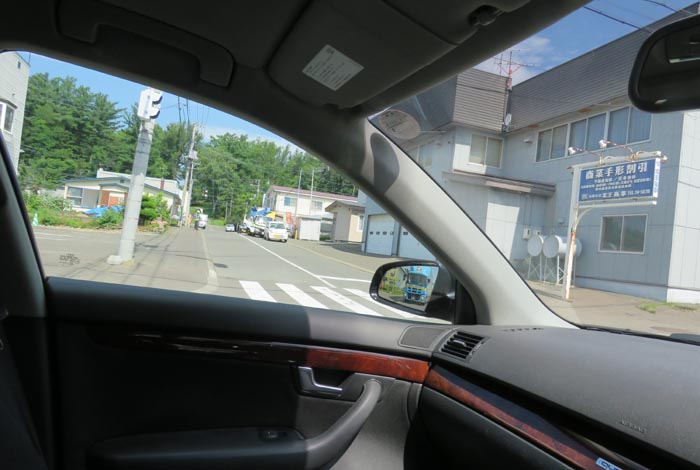 webnews¡’©‚Ì–kŒ©^Œð·“_‚©‚瓌‚T†ü‘¤‚̈ɓ¡ƒXƒgƒA[•ûŒü