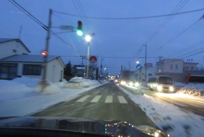 webnews今朝の北見/とん田通り、南大通り交差点から国道39号方向