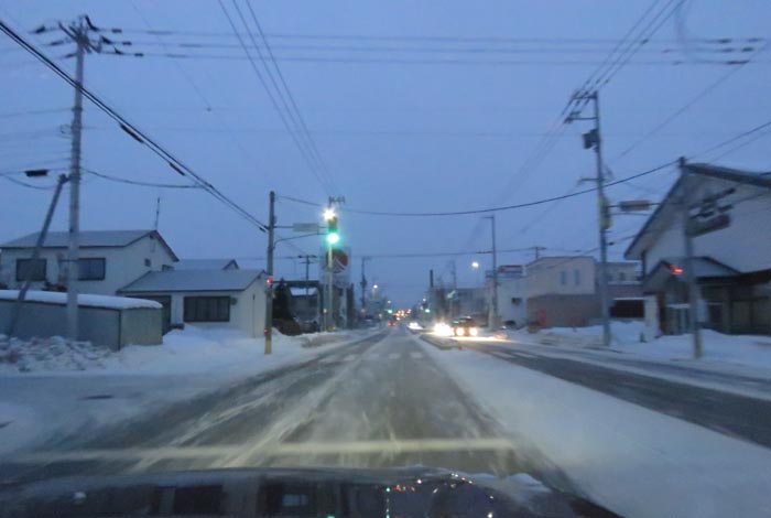 webnews今朝の北見/とん田通り、南大通り交差点から国道39号方向