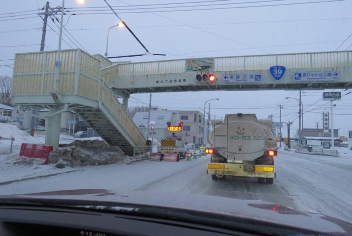 webnews今朝の北見/大通り東9丁目歩道橋