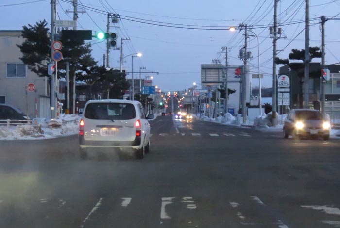 webnews今朝の北見/交差点から奥は常呂方面