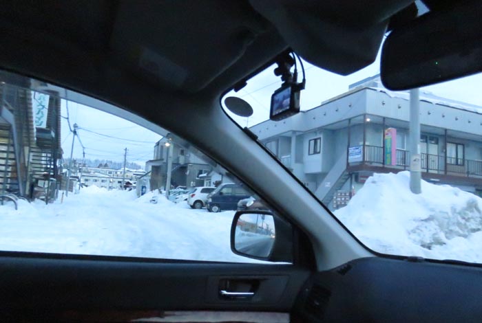 webnews今朝の北見/建物の陰に北見工業大学
