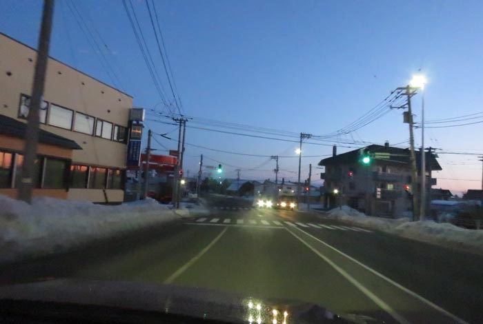 webnews今朝の北見/無加川橋を渡り南大通り交差点方向