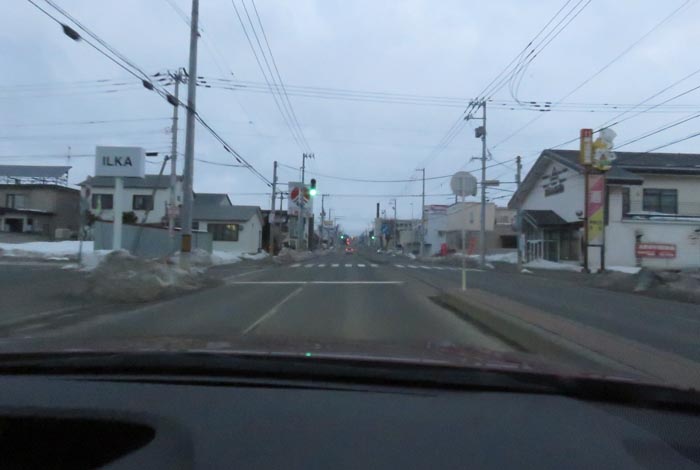 webnews今朝の北見/とん田通り、南大通り交差点から国道39号方向