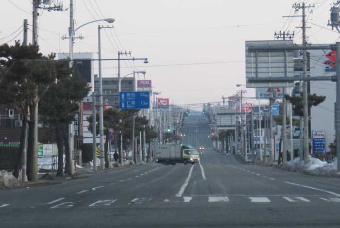 webnews今朝の北見/交差点から奥は常呂方面