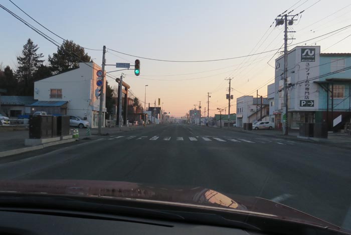 webnews今朝の北見/北見神社の鳥居前