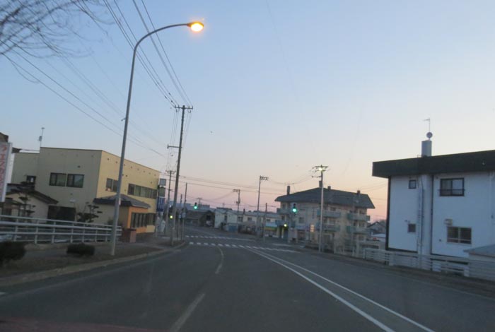 webnews今朝の北見/無加川橋を渡り南大通り交差点方向