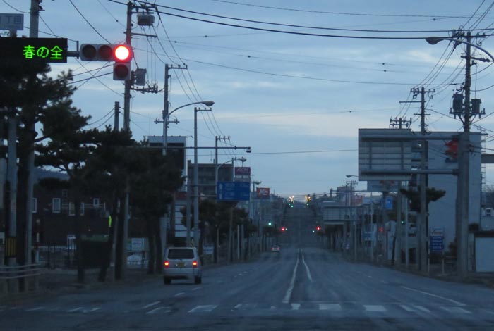 webnews今朝の北見/交差点から奥は常呂方面