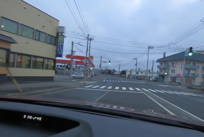 webnews今朝の北見/無加川橋を渡り南大通り交差点方向