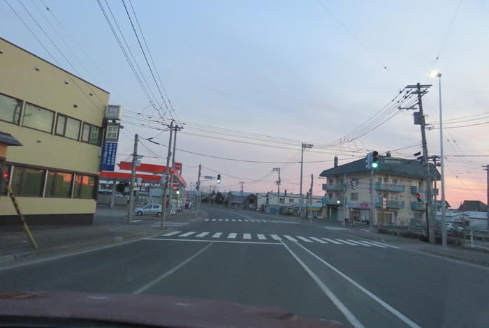 webnews今朝の北見/無加川橋を渡り南大通り交差点方向