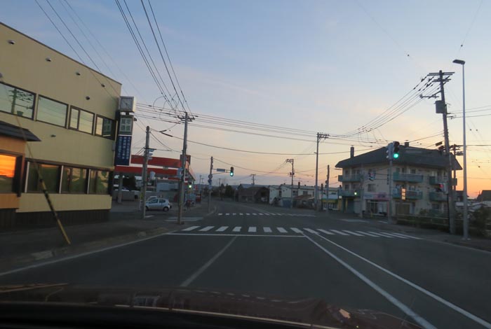 webnews今朝の北見/無加川橋を渡り南大通り交差点方向