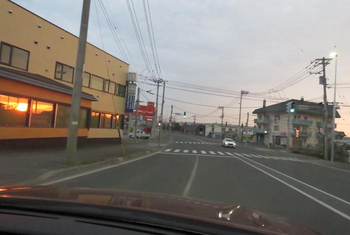 webnews今朝の北見/無加川橋を渡り南大通り交差点方向