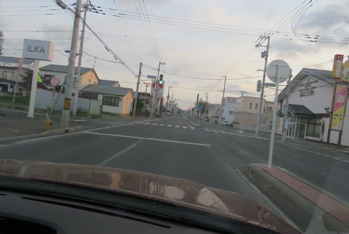 webnews今朝の北見/とん田通り、南大通り交差点から国道39号方向