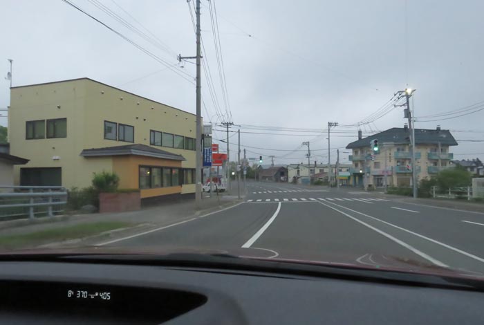 webnews今朝の北見/無加川橋を渡り南大通り交差点方向