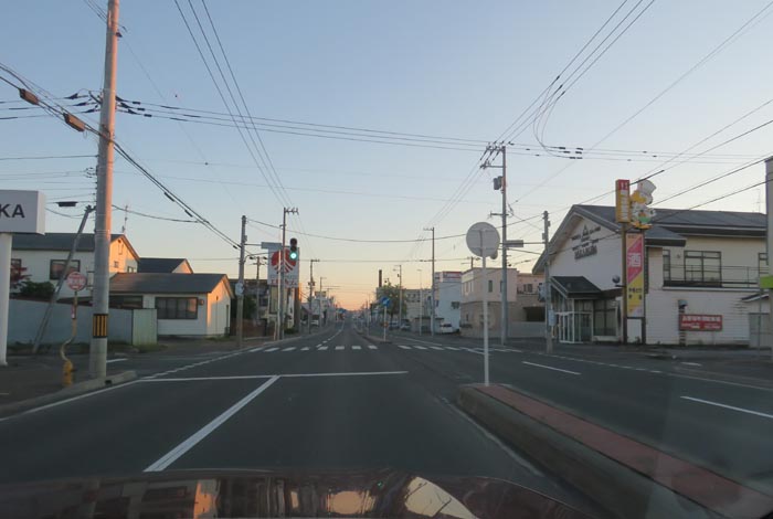 webnews今朝の北見/とん田通り、南大通り交差点から国道39号方向