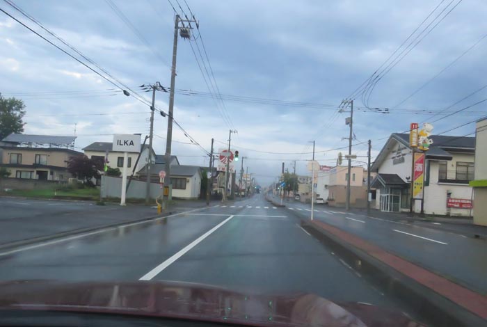 webnews今朝の北見/とん田通り、南大通り交差点から国道39号方向