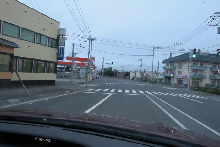 webnews今朝の北見/無加川橋を渡り南大通り交差点方向