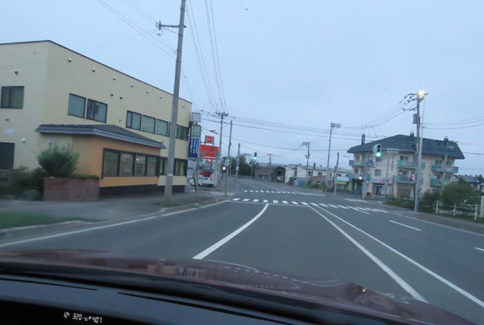 webnews今朝の北見/無加川橋を渡り南大通り交差点方向