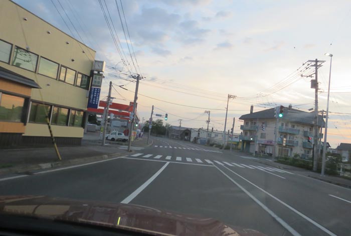 webnews今朝の北見/無加川橋を渡り南大通り交差点方向