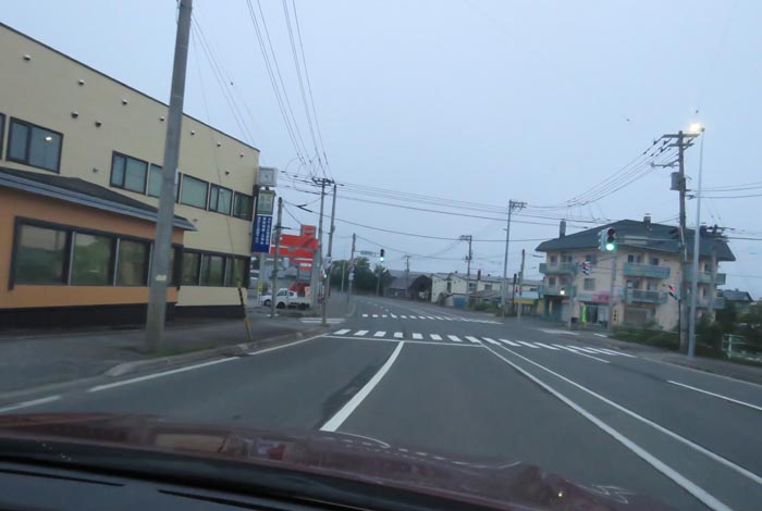 webnews今朝の北見/無加川橋を渡り南大通り交差点方向