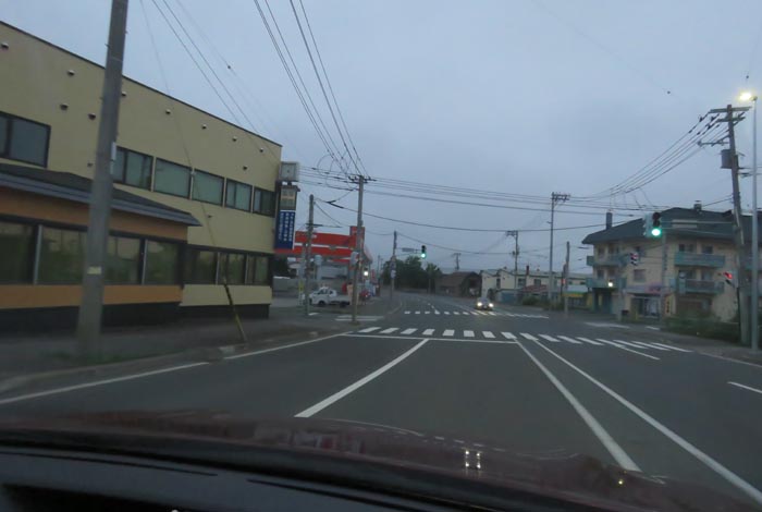 webnews今朝の北見/無加川橋を渡り南大通り交差点方向