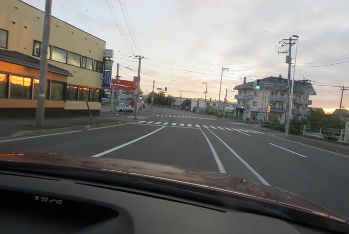 webnews今朝の北見/無加川橋を渡り南大通り交差点方向