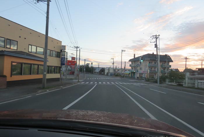 webnews今朝の北見/無加川橋を渡り南大通り交差点方向
