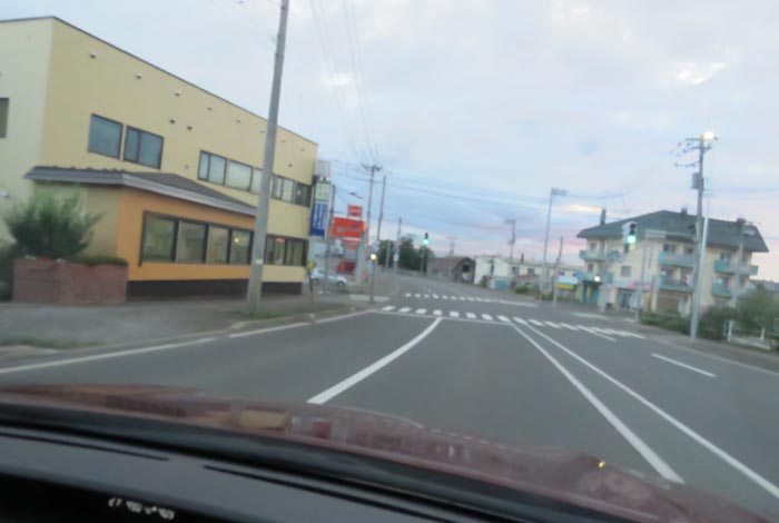 webnews今朝の北見/無加川橋を渡り南大通り交差点方向