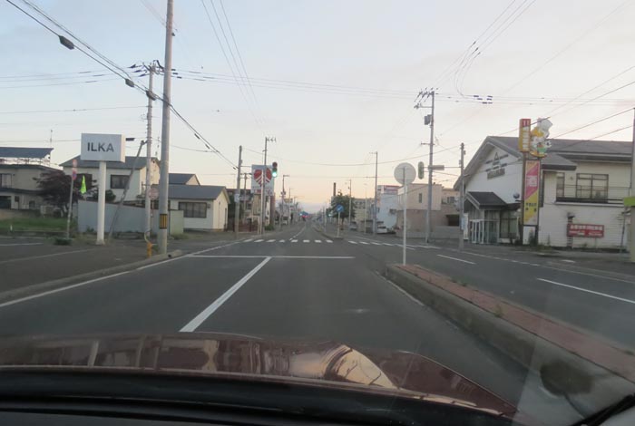 webnews今朝の北見/とん田通り、南大通り交差点から国道39号方向