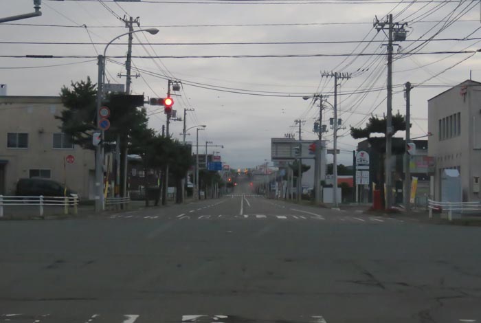 webnews今朝の北見/交差点から奥は常呂方面