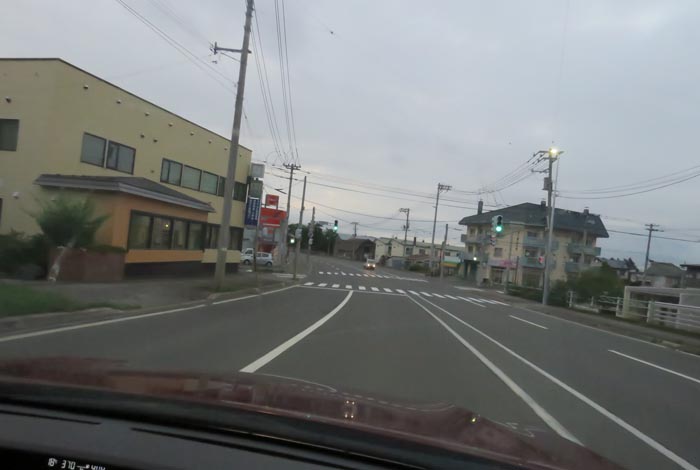 webnews今朝の北見/無加川橋を渡り南大通り交差点方向