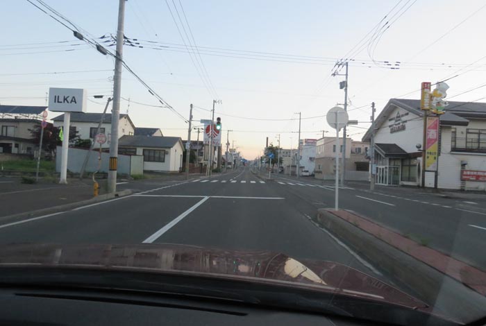 webnews今朝の北見/とん田通り、南大通り交差点から国道39号方向