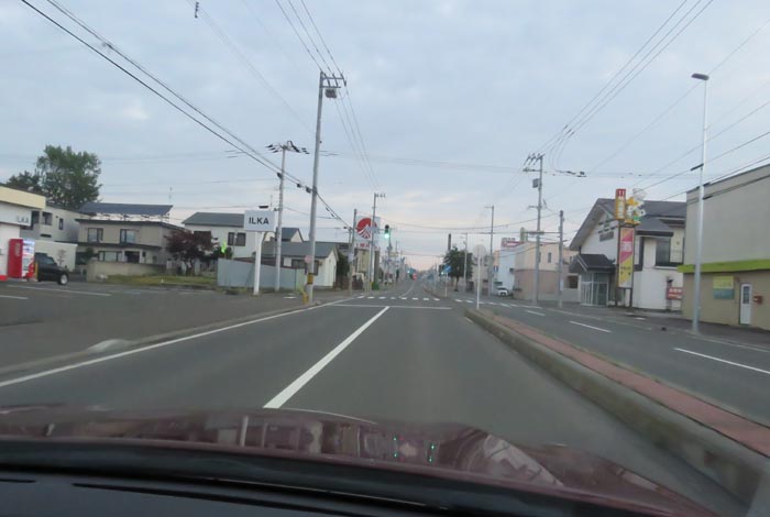 webnews今朝の北見/とん田通り、南大通り交差点から国道39号方向