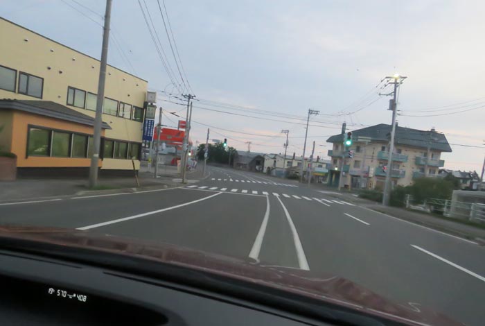 webnews今朝の北見/無加川橋を渡り南大通り交差点方向