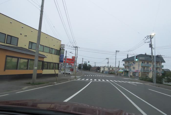 webnews今朝の北見/無加川橋を渡り南大通り交差点方向