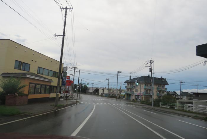 webnews今朝の北見/無加川橋を渡り南大通り交差点方向