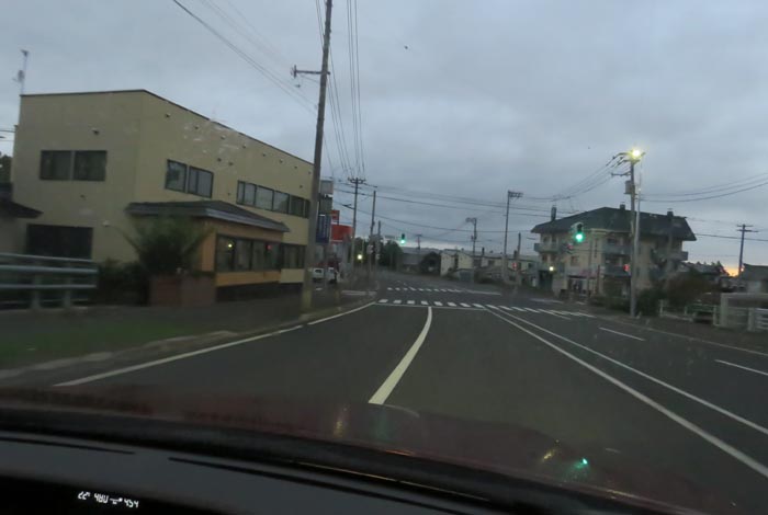 webnews今朝の北見/無加川橋を渡り南大通り交差点方向