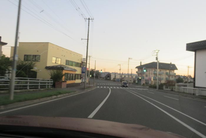 webnews今朝の北見/無加川橋を渡り南大通り交差点方向