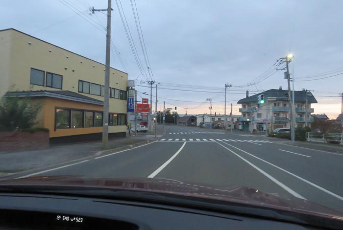 webnews今朝の北見/無加川橋を渡り南大通り交差点方向
