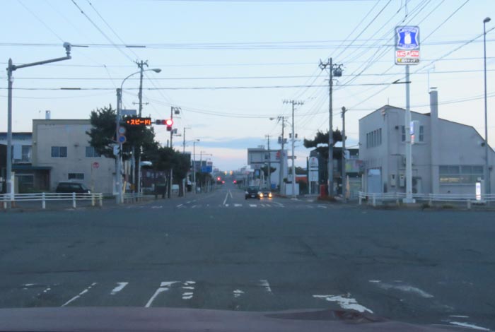 webnews今朝の北見/交差点から奥は常呂方面
