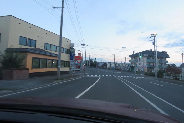 webnews今朝の北見/無加川橋を渡り南大通り交差点方向