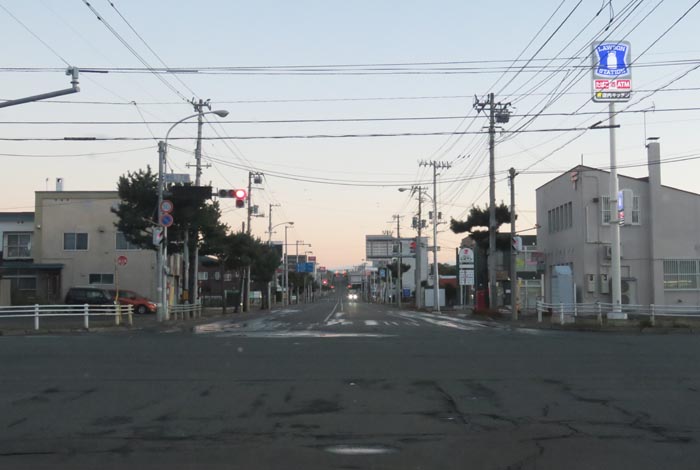 webnews今朝の北見/交差点から奥は常呂方面