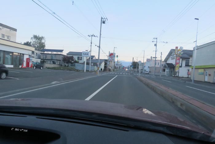 webnews今朝の北見/とん田通り、南大通り交差点から国道39号方向