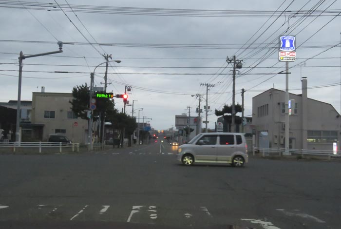 webnews今朝の北見/交差点から奥は常呂方面