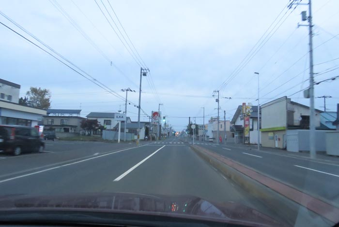 webnews今朝の北見/とん田通り、南大通り交差点から国道39号方向