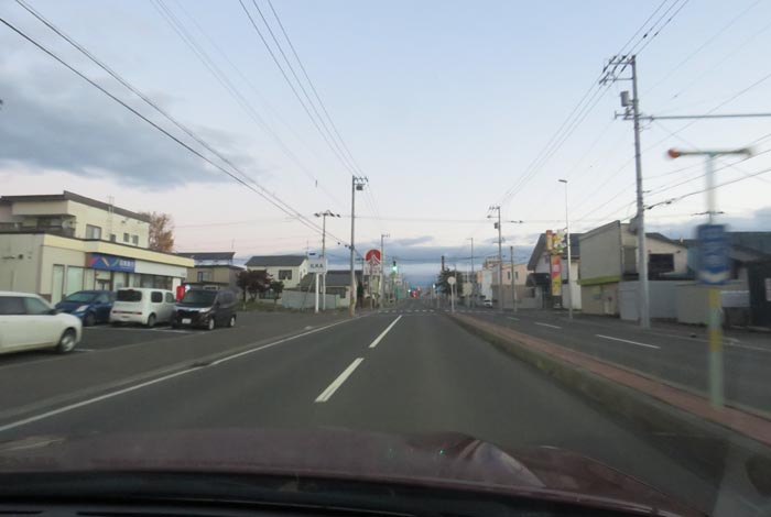 webnews今朝の北見/とん田通り、南大通り交差点から国道39号方向