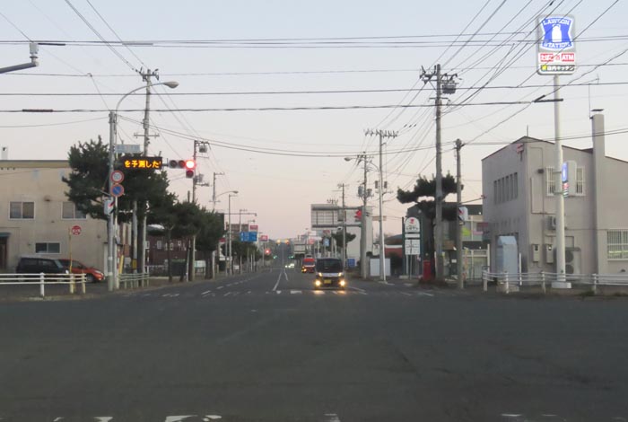webnews今朝の北見/交差点から奥は常呂方面