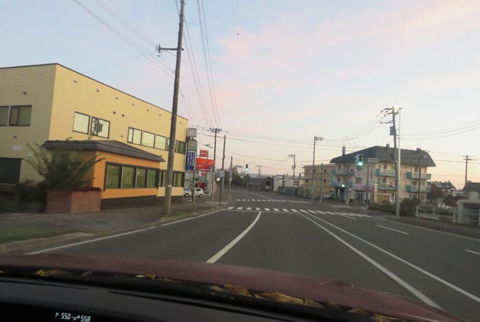 webnews今朝の北見/無加川橋を渡り南大通り交差点方向