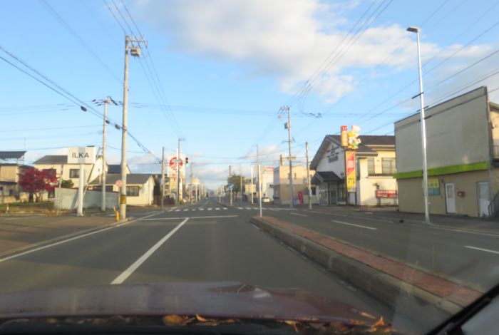 webnews今朝の北見/とん田通り、南大通り交差点から国道39号方向