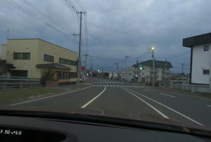 webnews今朝の北見/無加川橋を渡り南大通り交差点方向